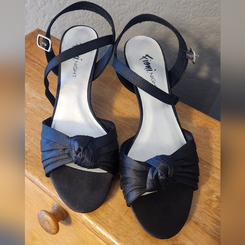 Fioni‎ Night Kayla Black Satin Knot Heels with Ankle Strap, Size 6.5